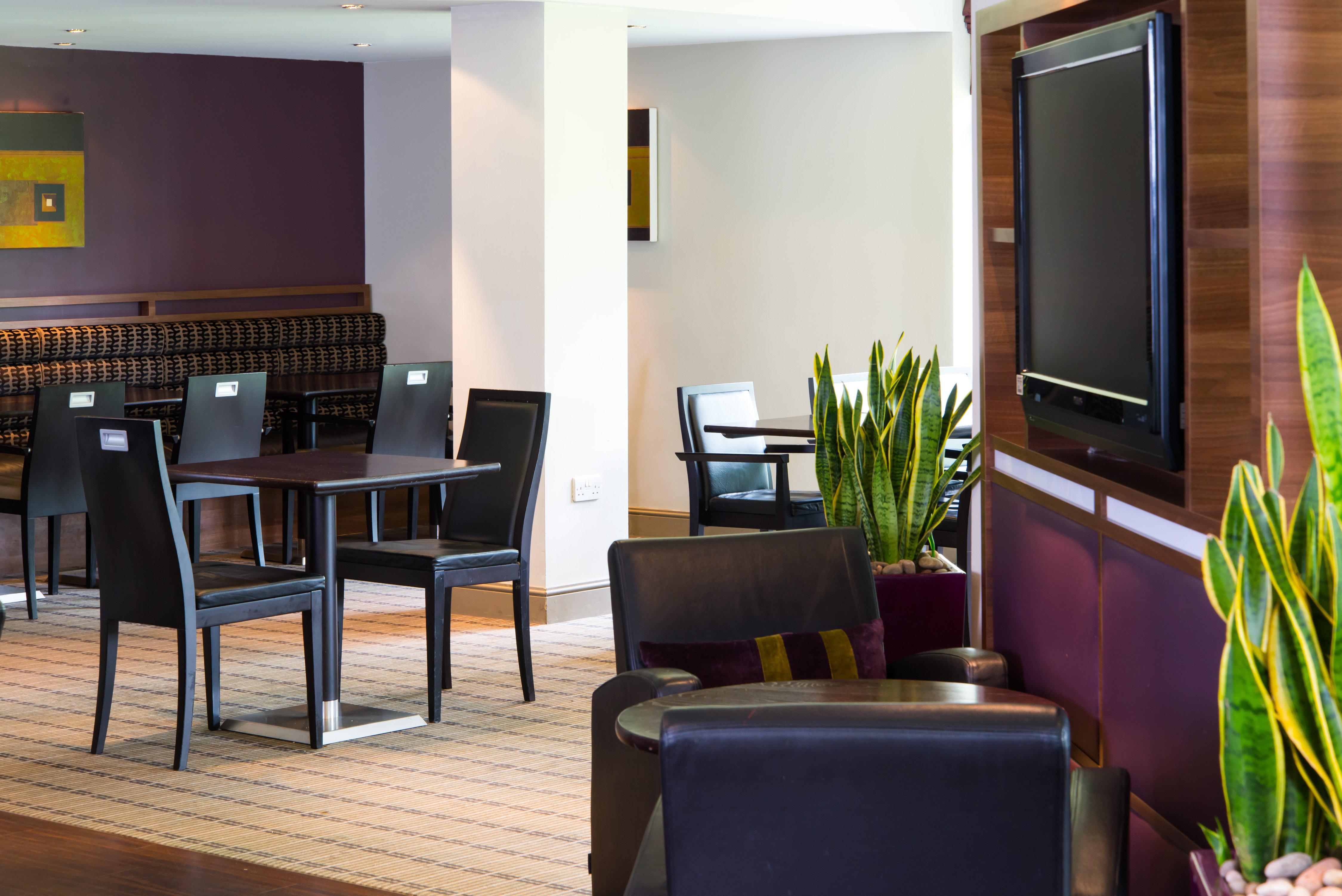 Holiday Inn Express Stirling By Ihg Екстериор снимка