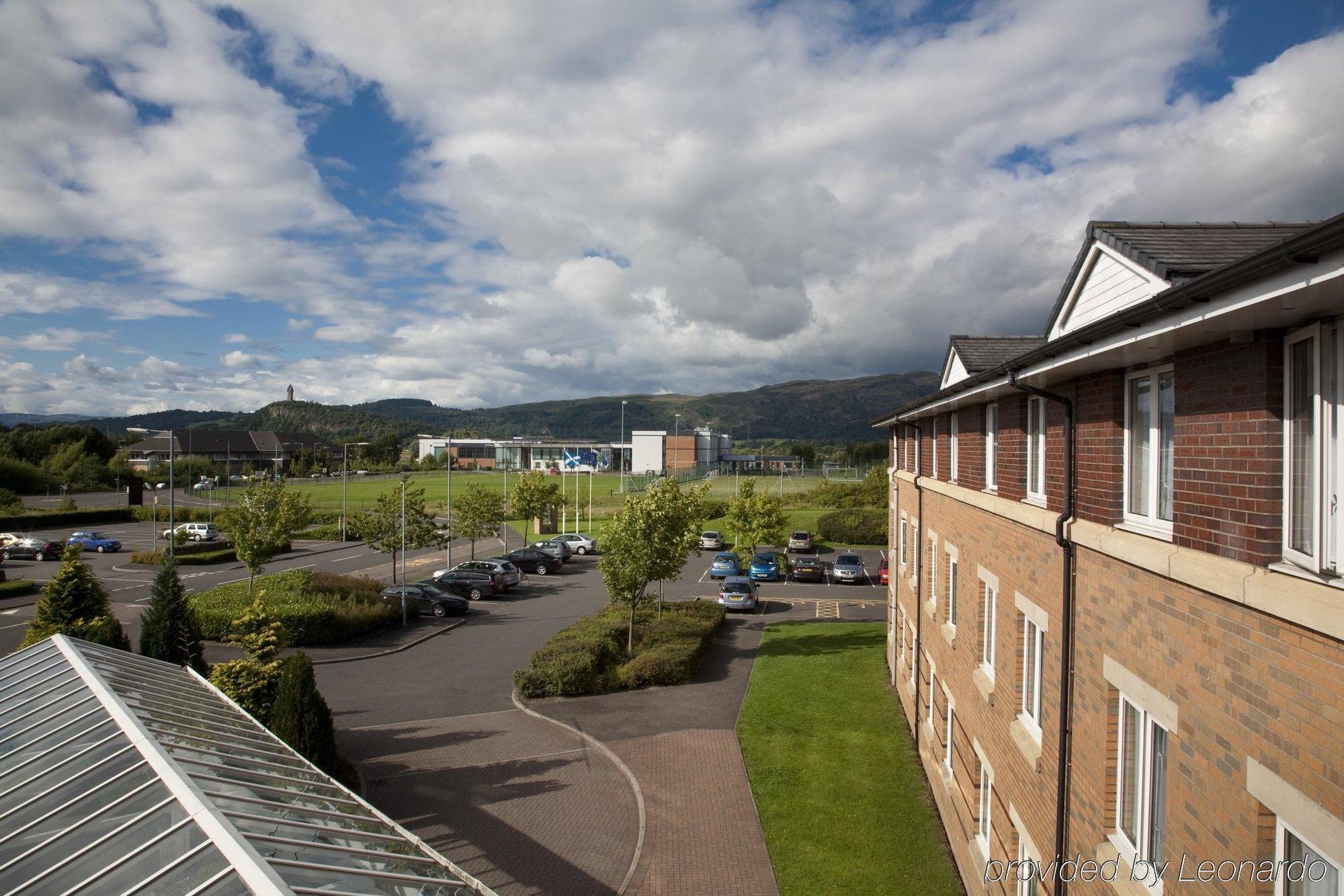 Holiday Inn Express Stirling By Ihg Екстериор снимка